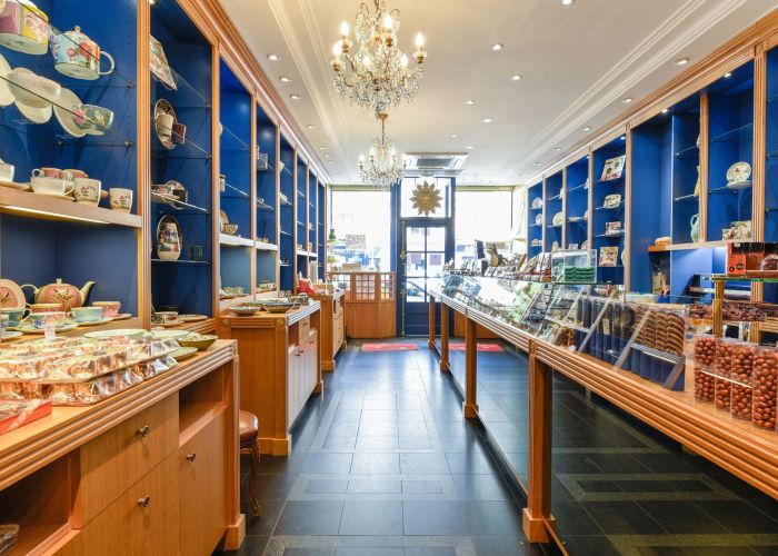 Boutique Au Roi Soleil au coeur de Versailles chocolats d'eexception
