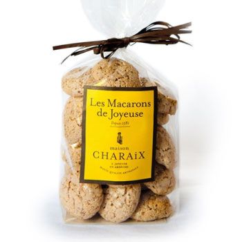 True macaroon: Les Macarons de Joyeuse